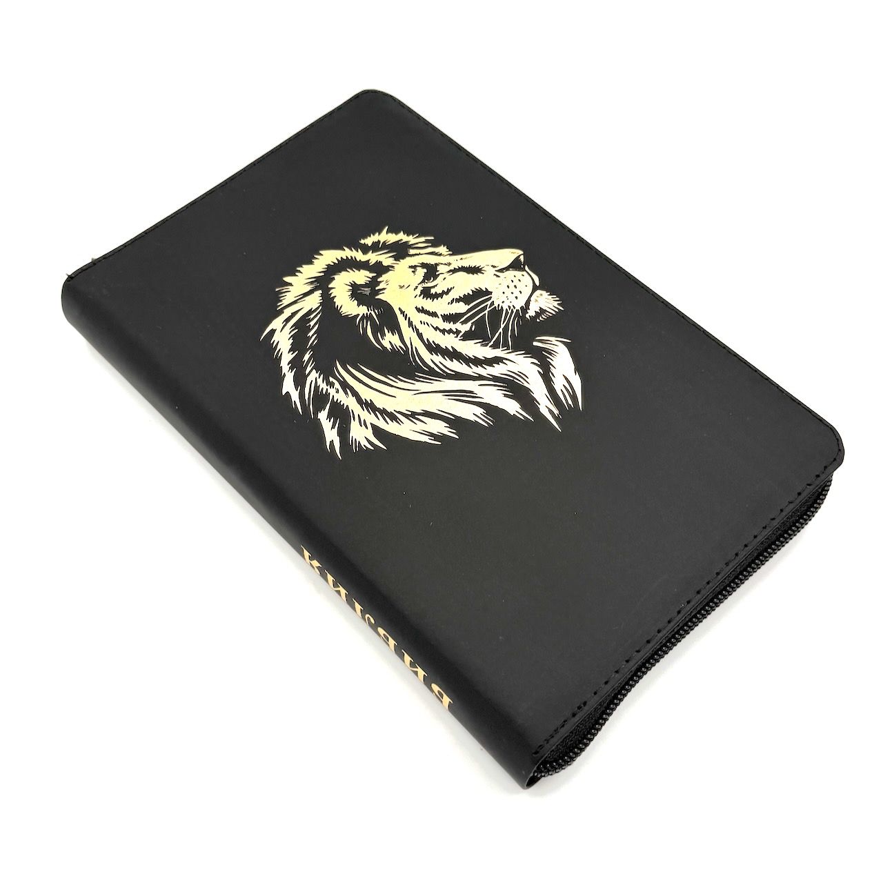 Библия 048 zti код 25048-6 дизайн "золотой лев", кожаный переплет на молнии с индексами, цвет черный с прожилками, формат 125*195 мм