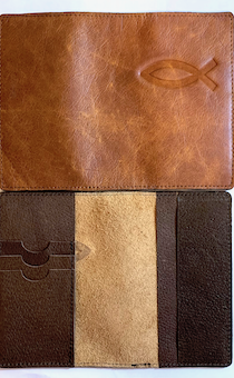 Обложка для паспорта "Бизнес", цвет светло-коричневый (натуральная цветная кожа) , "Рыбка" 