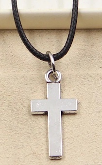 Кулон металлический Крест , размер 13*20 мм, цвет "Серебро" на кожаном шнурочке с металлической застежкой (размер регулируется на 5 см)