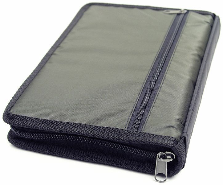 Чехол-сумка с ручкой на молнии для библии из гидронейлона цвет темный хаки, размер 15*22,2 см. Для библии 047-048 формата (13,7х20 см)