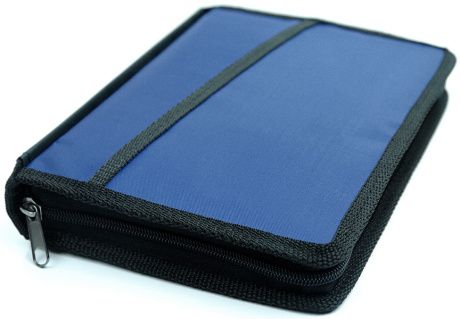 Чехол-сумка с ручкой на молнии для библии из гидронейлона цвет синий, размер 15*22,2  см.  Для библии 047-048 формата (13,7х20 см)