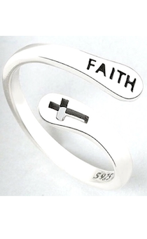 Кольцо универсальное, материал сталь,  надпись "Faith" и Крест,  цвет серебро, размер регулируется